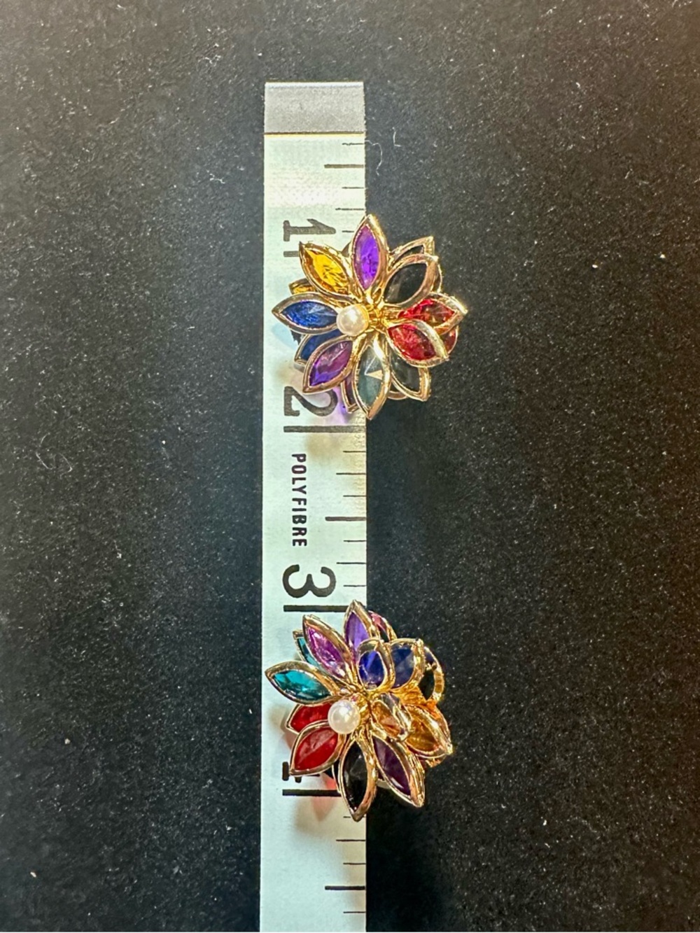 Vintage Lotus Flower -Pearl Center & Multi Color Stones Gold Tone - Picture 2 of 7